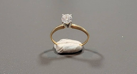 engagement ring glass stone vintage costume jewelry
