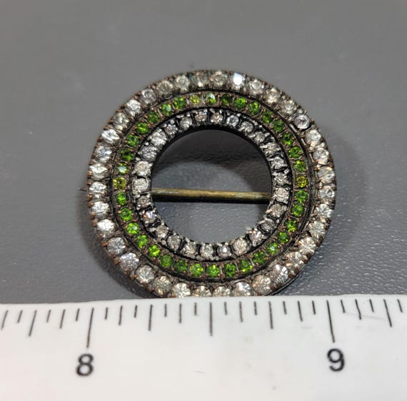 antique brooch circle clear rhinestones and peridot green rhinestones