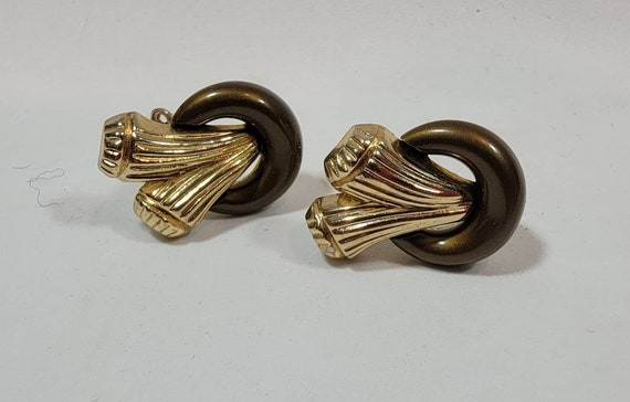 trifari earrings bronze lucite earrings Trifari clip on gold tone