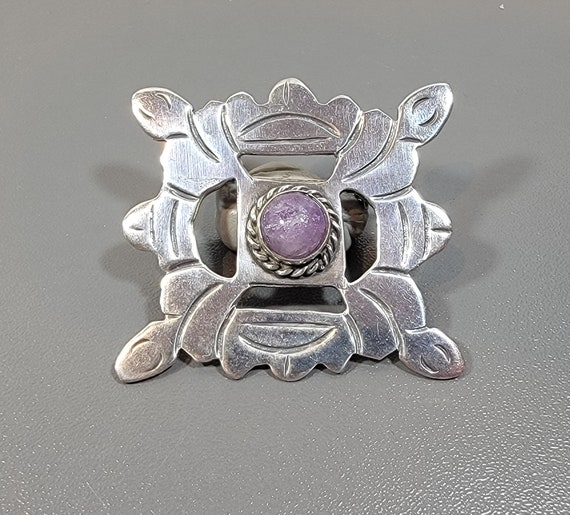 mexican silver brooch amethyst cabochon