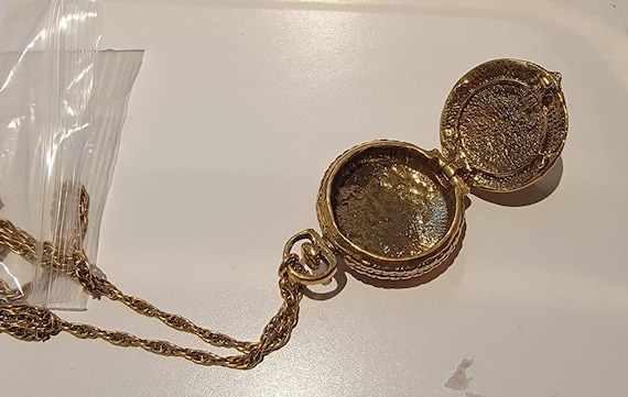 locket pendant gold tone three chains goldette vi… - image 2