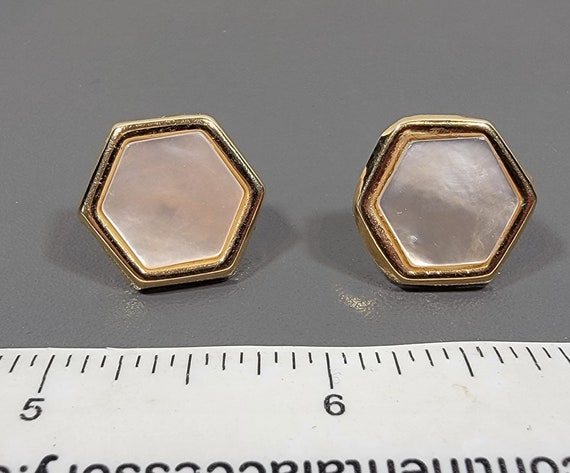 Gold earrings peter brams earrings 14 karat yellow gold studs mother of pearl