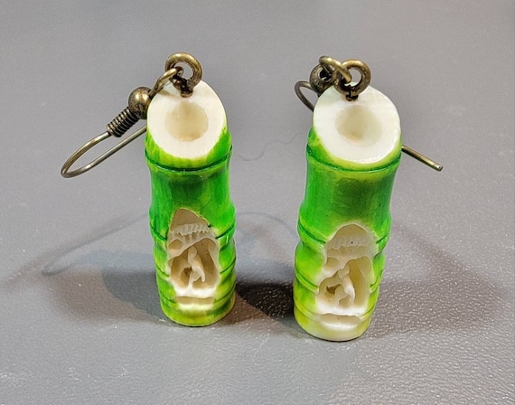 bamboo earrings dangle drops fun carved vintage