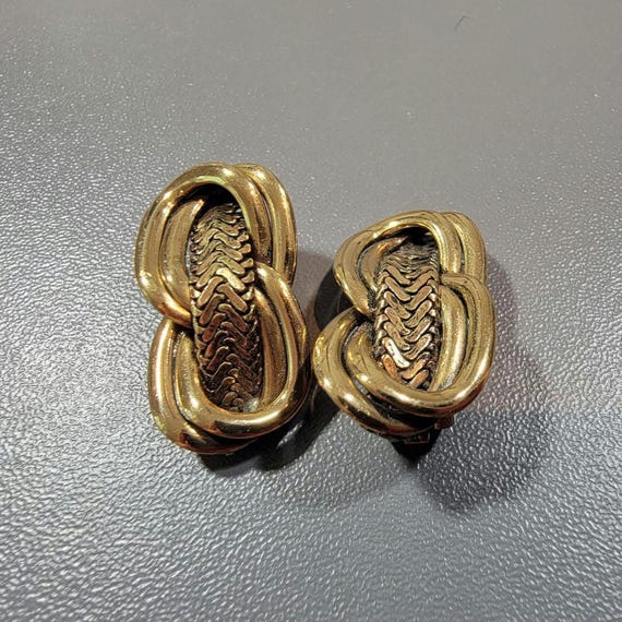 ermani bulatti earrings Gold plated chain link Clip vintage 1990