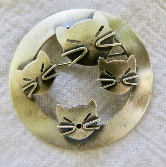 Cat pin sterling silver mother kittens brooch - image 4