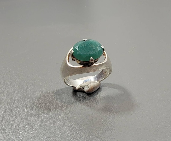 green faceted stone ring sterling silver Chrysopr… - image 1