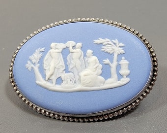 wedgwood brooch pottery blue jasperware