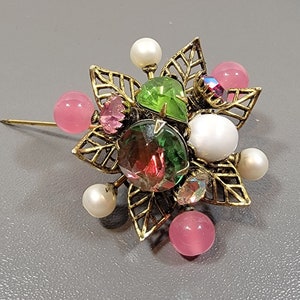 pink rhinestone brooch fake pearls floral