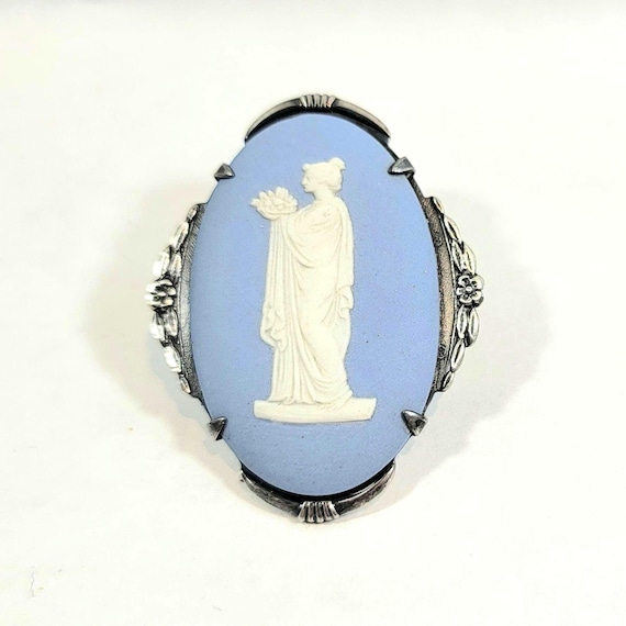 wedgwood brooch pottery blue jasperware sterling silver