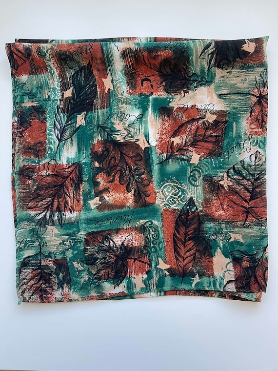 Silk Scarf with different types of tree leaves gr… - image 4