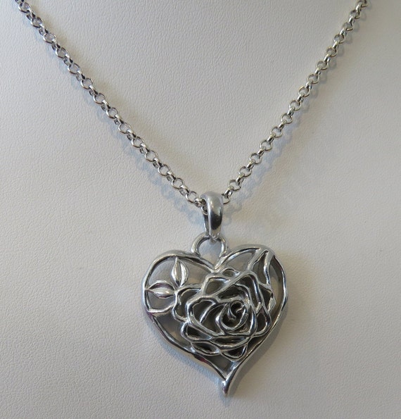 Heart pendant silver tone tone decorative filigre… - image 7