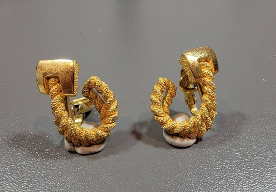 Trifari Earrings gold tone clips vintage mcm jewelry twisted gd rope