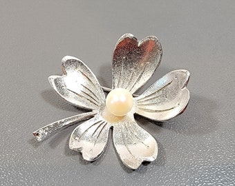 sakura blossom brooch sterling silver cultured pearl