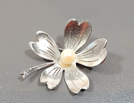sakura blossom brooch sterling silver cultured pearl