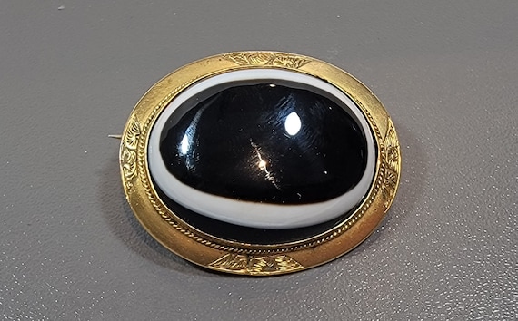 banded agate brooch victorian oval stone