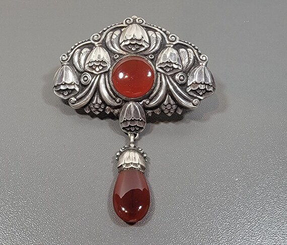 Carnelian & Garnet Brooch Carnelian & Garnet Brooch