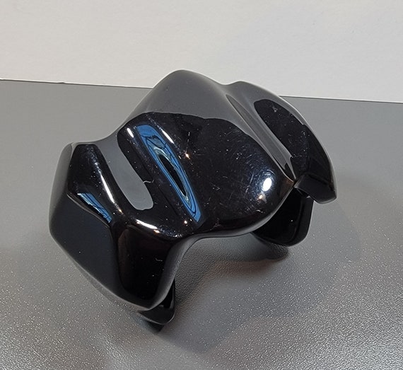 monies cuff bracelet black lucite herda lyyngaard Denmark