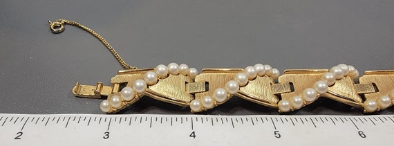 trifari bracelet pearl top quality gold tone links - image 6