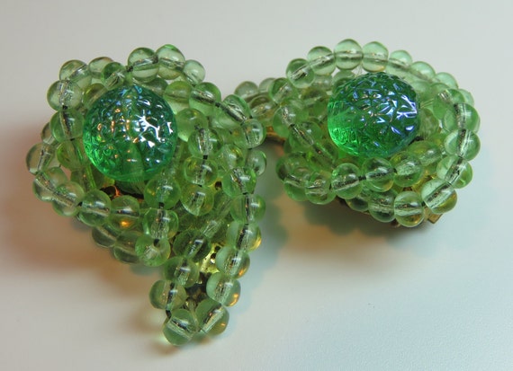 Green glass bead earrings coppola toppo style clip on