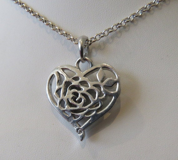 Heart pendant silver tone tone decorative filigre… - image 5