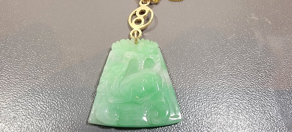 Jade pendant carved deer and inscription 14 karat yellow gold UPCYCLED