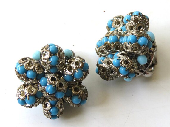 turquoise blue earrings vogue silver tone rondelles