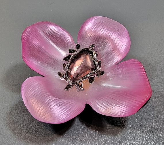 alexis bittar flower brooch pink four petal lucite rhinestone center