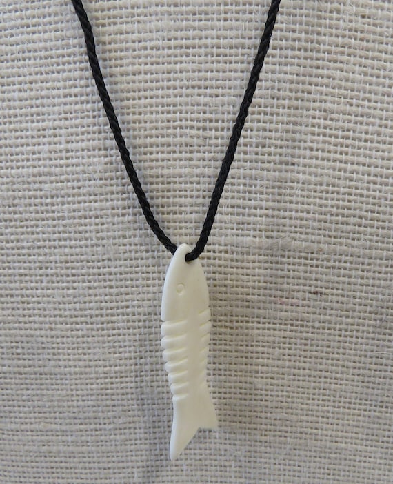 Fish pendant hand carved vintage cow horn dangle