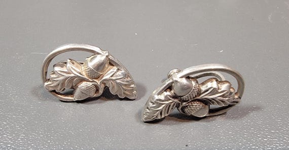 Acorn earrings sterling silver small oak leaf screw on