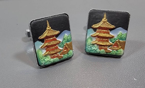 pagoda cufflinks toshikane porcelain japanese souvenir