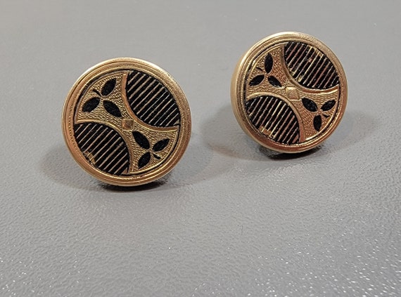 Victorian cuff buttons taille de epargne mourning jewelry