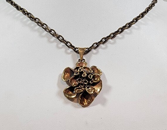 brutalist bronze pendant Finland Bronze ikonen raindeer Lichen mushroom