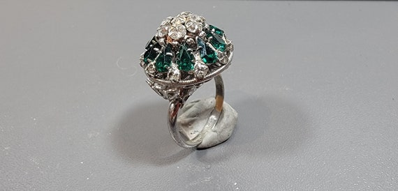 emerald green rhinestone ring silver tone adjustable
