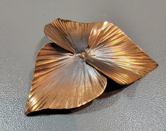 flower brooch copper handmade stuart nye trillium