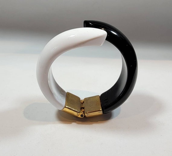 depose bracelet black white bypass bangle bracele… - image 6