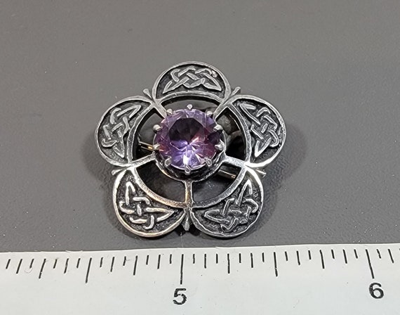 purple sterling brooch celtic design glass stone Iona