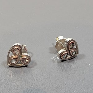 Valentine heart earrings sterling silver welsh Clogau trio of stones