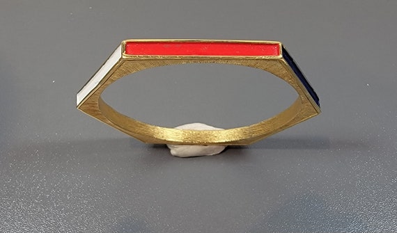 Trifari bracelet red white blue enamel Gold tone metal Stacking bracelet