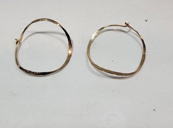 hoop earrings handmade gold filled wavy hammered finish endless hoops