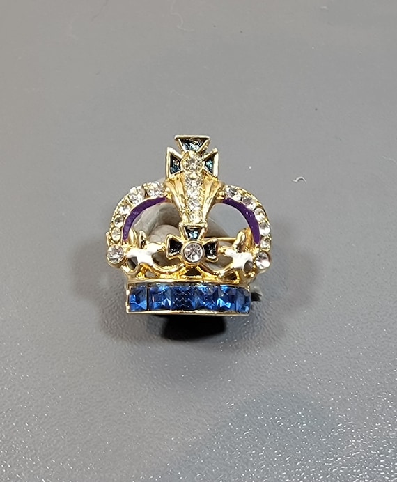 crown brooch rhinestones coronation jewelry Blue p