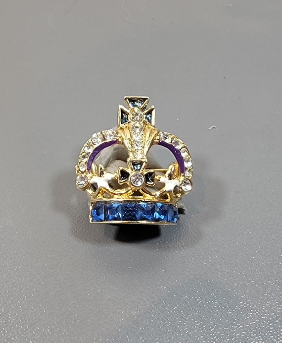 crown brooch rhinestones coronation jewelry Blue purple