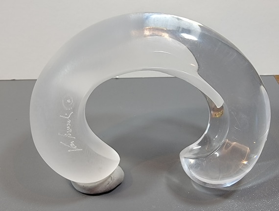 patricia von musulin cuff bracelet clear lucite boom boom style icon bracelet