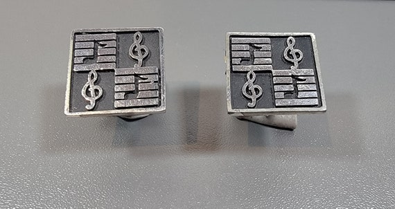 music note cufflinks silvertone metal treble cleff