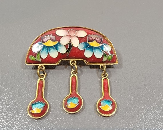 red enamel brooch asian floral motif dangles japanese pendant