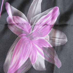 Anne Klein silk scarf Pink Large silk scarf Fuschia flowers Anne Klein Square