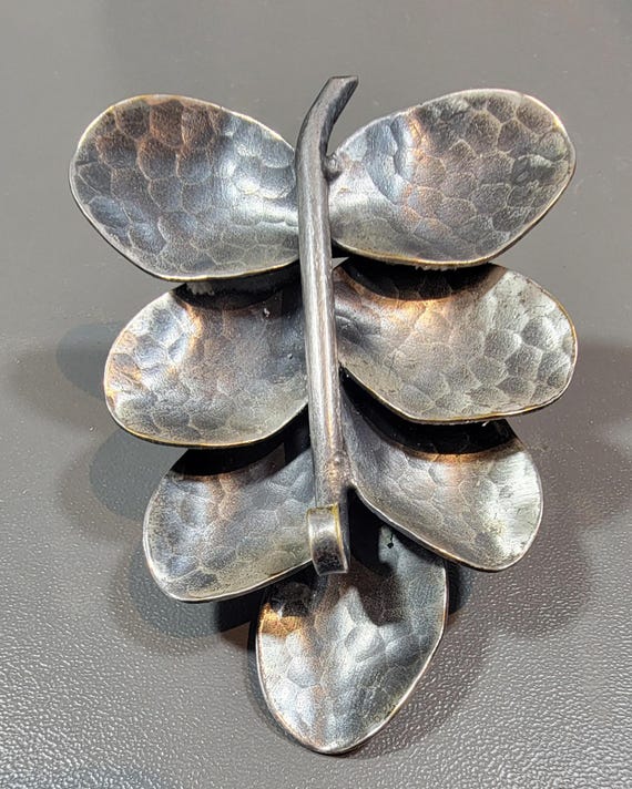 floral dress clip pewter tone metal hammered finish large leaves