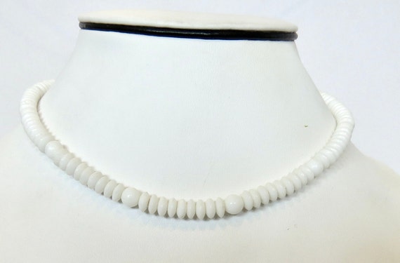 Milk Glass choker glass beads classic summer acce… - image 9