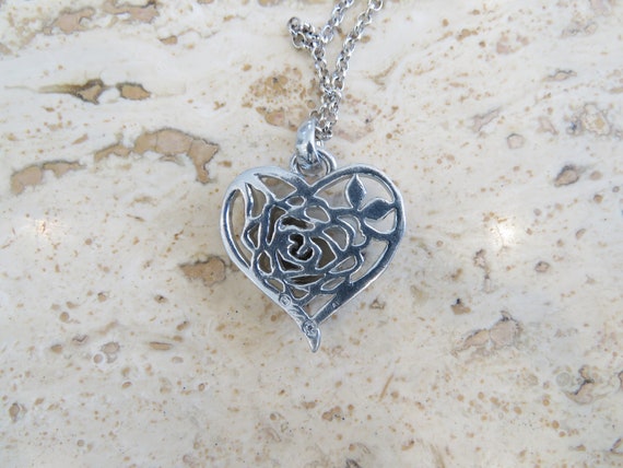 Heart pendant silver tone tone decorative filigre… - image 4