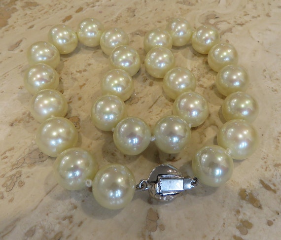 Ralph deals lauren pearls