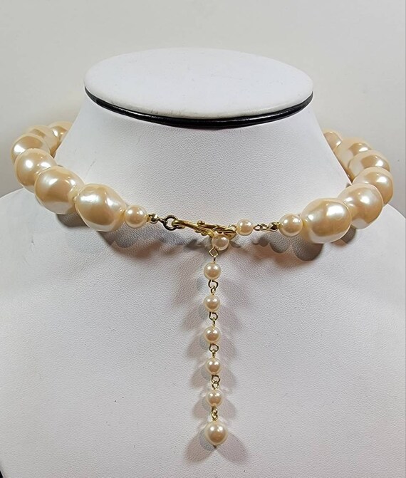 Baroque pearl necklace adjustable faux pearl strand Gem